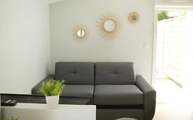 T2 - 28M2 Avec Cour Et Stationnement, Wifi Et Linge Fournis